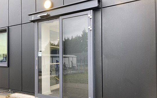 Record PROTECT IP65 Sliding Door